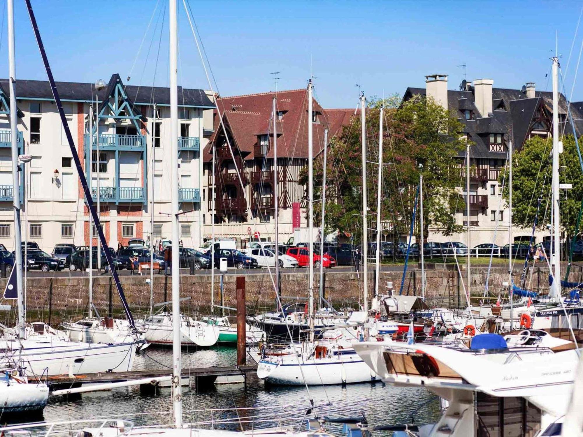 Hotel Mercure Centre 4*